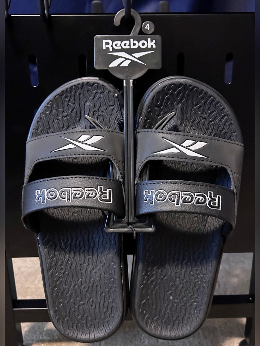 New Reebok Black Slides with White Logo Size 4Y - 5 Women